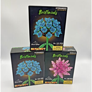 Brickcraft Bricktanicals Hydrangea (Set of 2) and Dahlia Flower Lot of 3